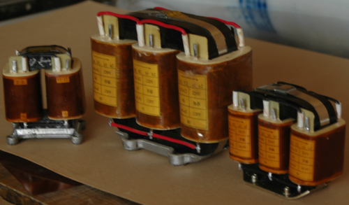 ����׃����